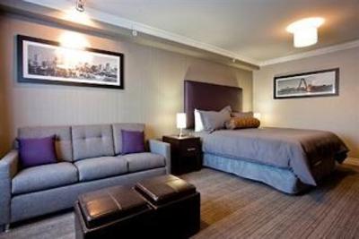 фото отеля Sandman Hotel & Suites Calgary South
