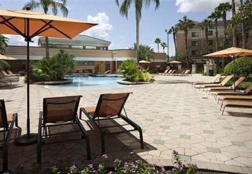 фото отеля Courtyard Hotel Marriott Village Orlando