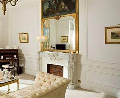 фото отеля Hotel Raphael Paris