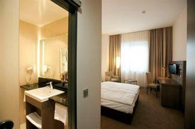 фото отеля InterCityHotel Mannheim