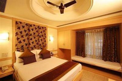 фото отеля Southern Hotel New Delhi