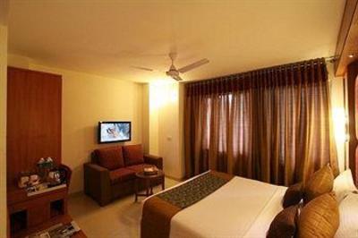 фото отеля Southern Hotel New Delhi