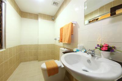 фото отеля Golden House Hotel