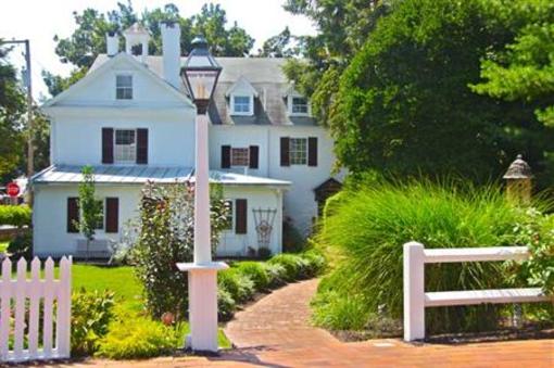 фото отеля 1777 Americana Inn Bed & Breakfast