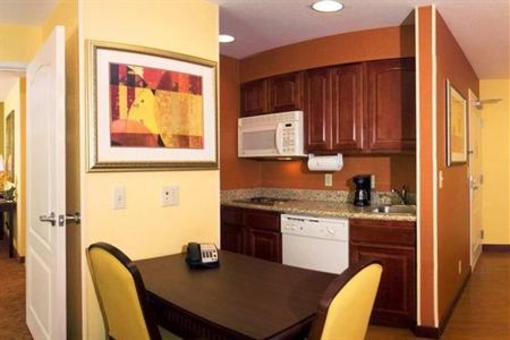 фото отеля Homewood Suites by Hilton Fort Collins