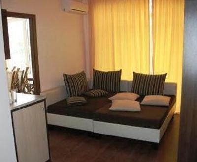 фото отеля Eden Holiday Apartments