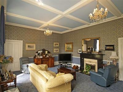 фото отеля Dryderdale Hall