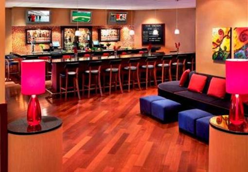фото отеля Westchester Marriott