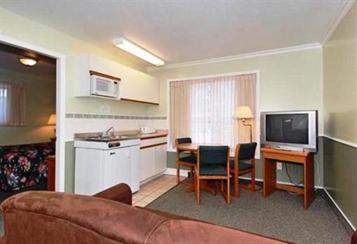фото отеля Chinook & Oasis Motel