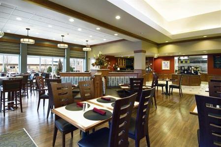фото отеля Hilton Garden Inn Minneapolis/Maple Grove