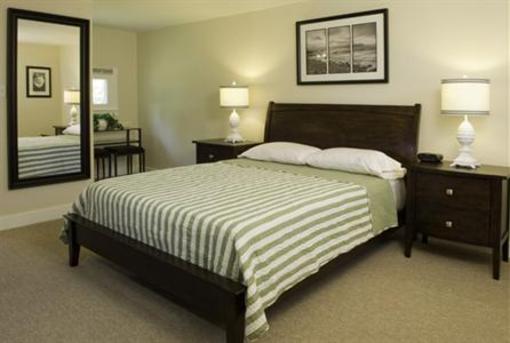 фото отеля Santuit Inn Mashpee