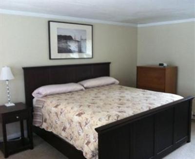 фото отеля Santuit Inn Mashpee