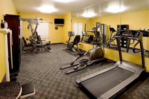 фото отеля Holiday Inn Express Hotel & Suites Falfurrias