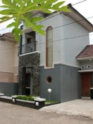 фото отеля Rumah Kaka Family Guest House