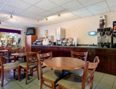фото отеля Microtel Inn Winston Salem
