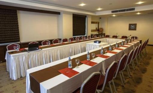 фото отеля Safir Otel
