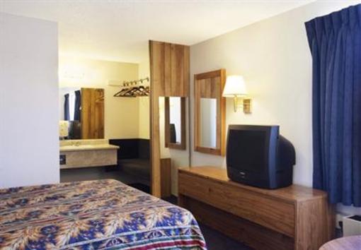 фото отеля Americas Best Value Inn Carson City