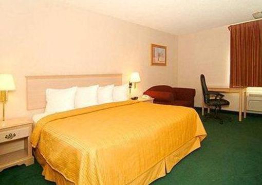 фото отеля Quality Inn & Suites Hotel Circle