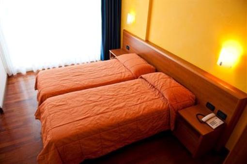 фото отеля Internazionale Hotel Malcesine