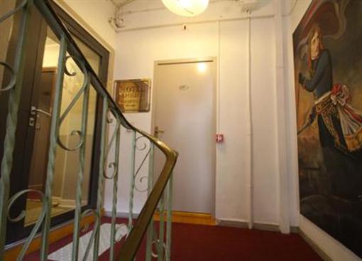 фото отеля Hotel Napoleon Bastia