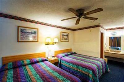 фото отеля Econo Lodge Midtown Albuquerque