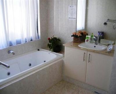 фото отеля Santa Maria Executive Suites