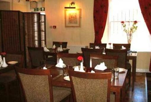 фото отеля Cairn Hotel Edinburgh