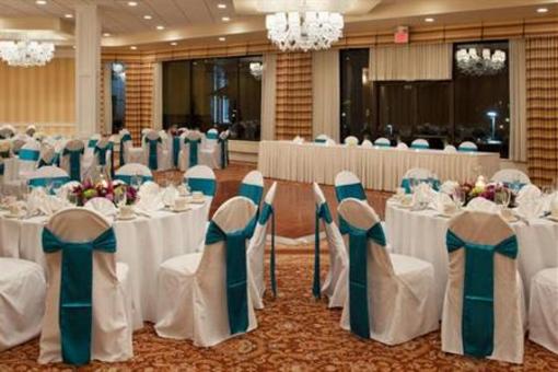 фото отеля Crowne Plaza Hotel Cleveland South - Independence
