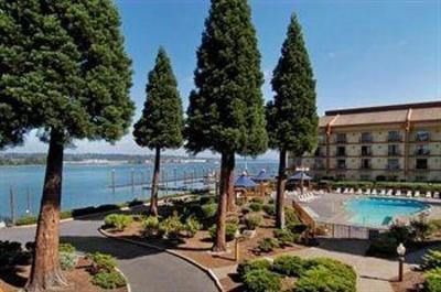 фото отеля Red Lion Hotel on the River - Jantzen Beach