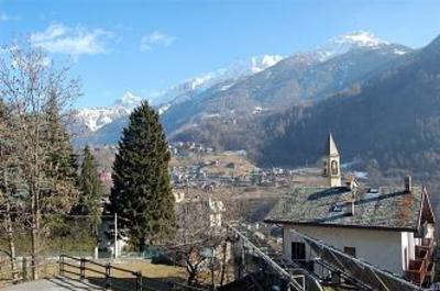 фото отеля Hotel Rezia Chiesa in Valmalenco