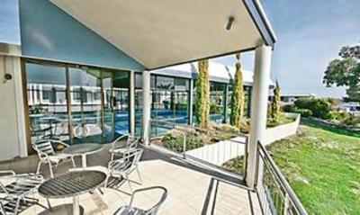 фото отеля Robetown Motor Inn