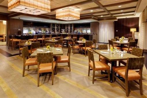 фото отеля Hotel Indigo Riverhead