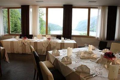 фото отеля Grand Hotel Molveno