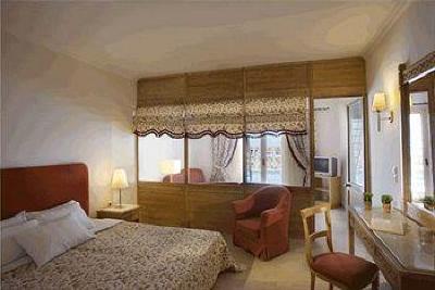 фото отеля Mitsis Family Village Beach Hotel