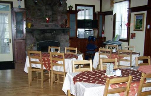 фото отеля Auberge Clair Matin