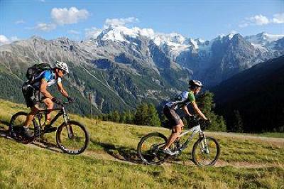 фото отеля Zentral Aktiv & Wellnesshotel Prato Allo Stelvio