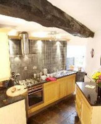 фото отеля Teasle Holiday Cottage Bradford-on-Avon