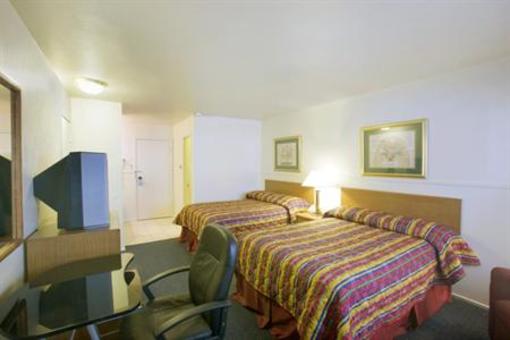фото отеля Americas Best Value Inn Monahans