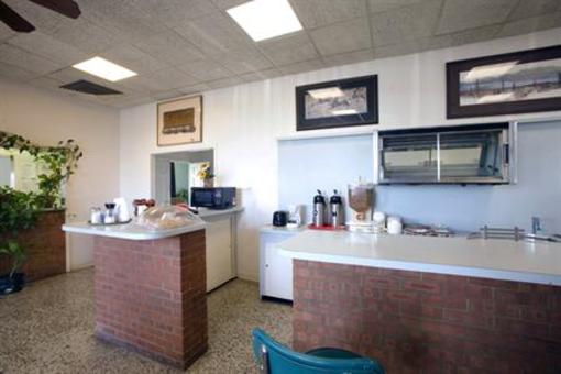 фото отеля Americas Best Value Inn Monahans