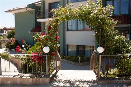 фото отеля Gardenia Vacation Settlement Resort Sozopol