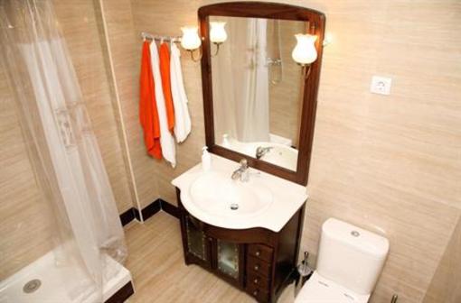 фото отеля Zeffirelli Apartments Madrid