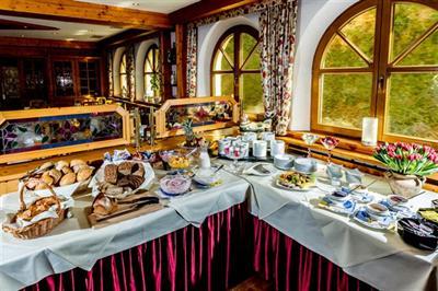 фото отеля Hotel Edelfinger Hof Bad Mergentheim