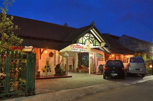фото отеля Fortuna Guest House