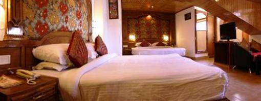 фото отеля Surya Hotel Shimla
