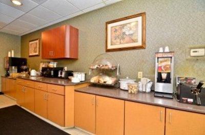 фото отеля BEST WESTERN Downtown Jamestown