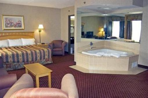 фото отеля BEST WESTERN Downtown Jamestown