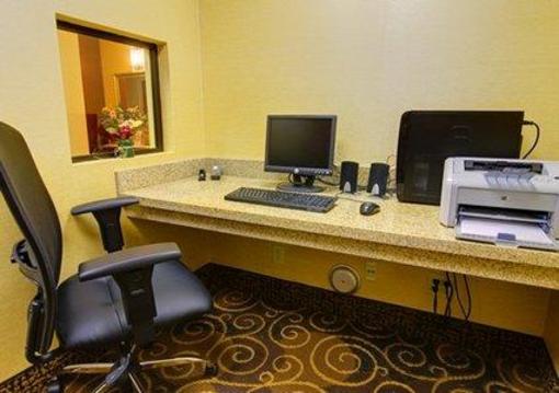 фото отеля Comfort Inn & Suites Niles (Michigan)