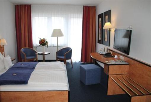 фото отеля Hotel Zum Riesen