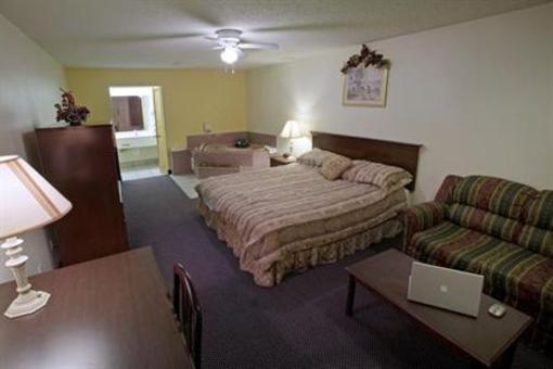 фото отеля Americas Best Value Inn & Suites Raymondville