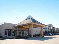 Quality Inn and Conference Center Burr Ridge